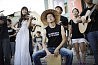 Agnes C.H. Lin et son groupe «Change world with music» réalisent un flashmob militant de sauvegarde de la démocratie sur l’une des place les plus fréquentées de Taipei.